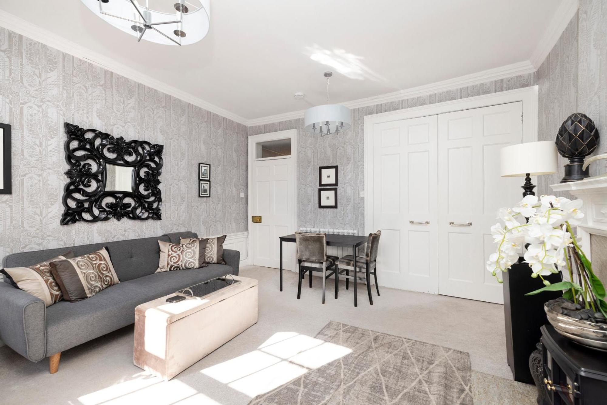 Joivy Exclusive Apartment At The Heart Of New Town Эдинбург Экстерьер фото