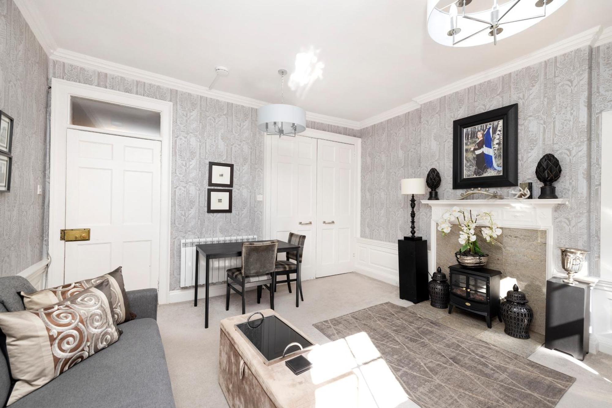 Joivy Exclusive Apartment At The Heart Of New Town Эдинбург Экстерьер фото
